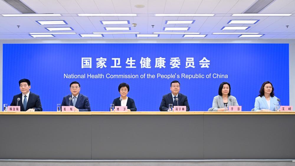 朱雀三号重复使用遥二运载火箭完成静态点火试验